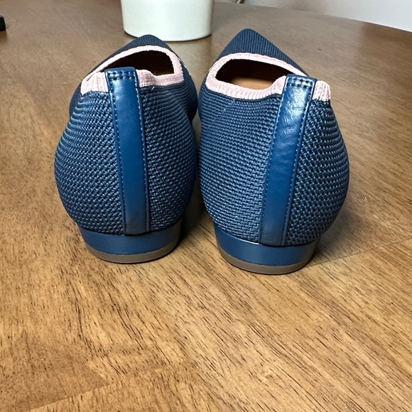 Vionic Pointed Toe Knit Flats Blue Pink Trim Women Size 10 Career Ballet Flat - Picture 4 of 8